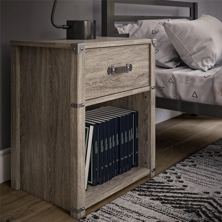 Little seeds nova bedroom deals storage bench